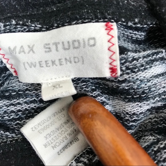 Max Studio soft and comfy charcoal gray sweater XL - Picture 5 of 8